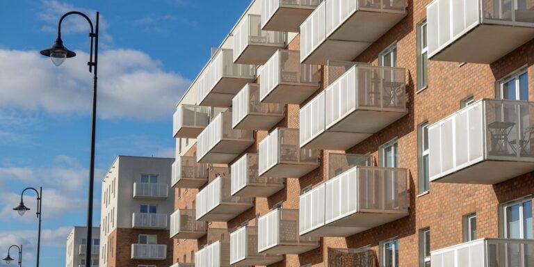 Niższe raty do 1200 zł? Opinie o refinansowaniu.