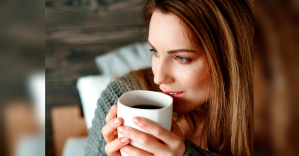 Czy kawa odwadnia: rzeczy, o których na pewno nie wiedziałeś w kontekście swojego ulubionego napoju