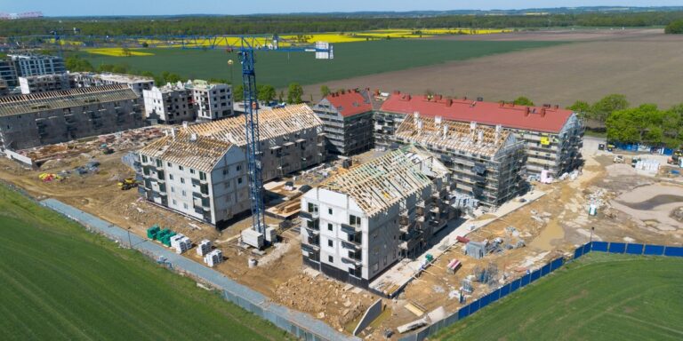 GUS: Prognozy dla branży mieszkaniowej w 2025 r. Zmniejszenie liczby nowych projektów.