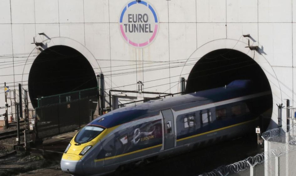 Londyn odcięty od Europy. Eurostar wstrzymuje ruch tunelem do odwołania