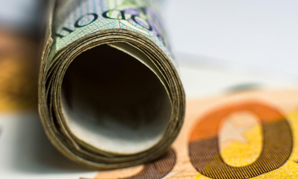 Rząd nie planuje przyjęcia euro, Polacy go nie chcą. Złoty zostaje z nami na dłużej