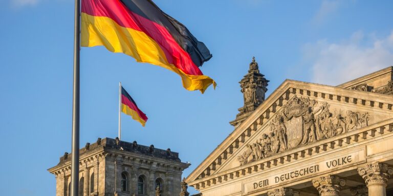 Niemcy reagują na taryfy Trumpa. Berlin planuje ripostę. Niemcy reagują na taryfy Trumpa. Berlin planuje ripostę.