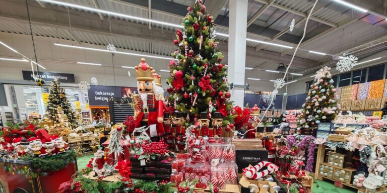 Nietrafione świąteczne podarunki – ilu Polaków je otrzymało?