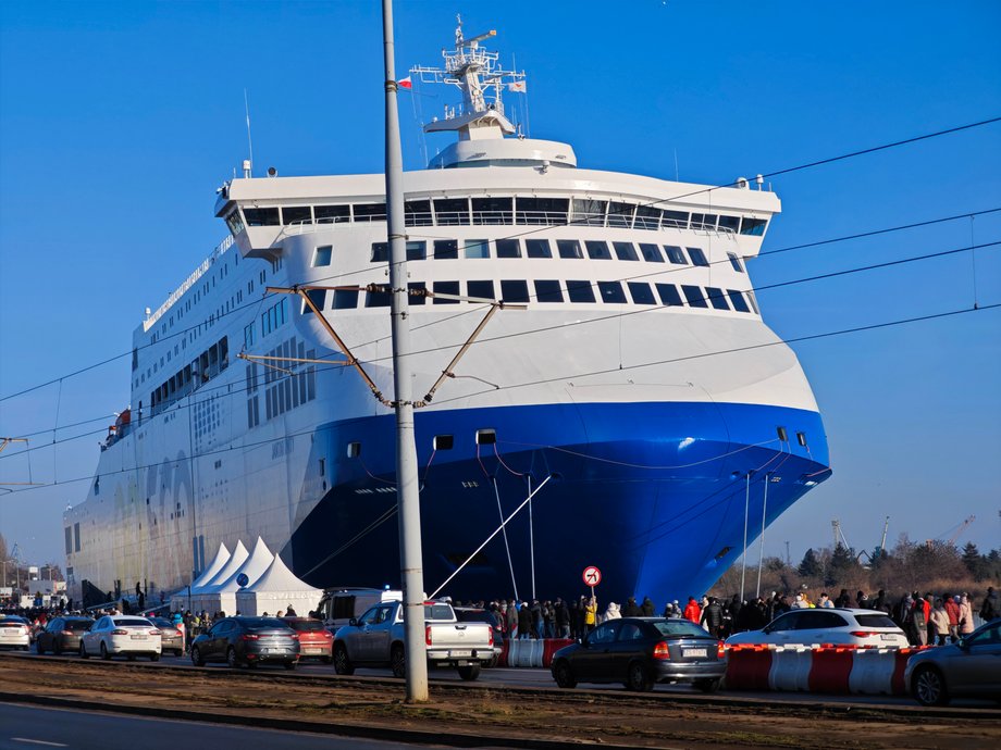 Gigant zacumowany w Szczecinie