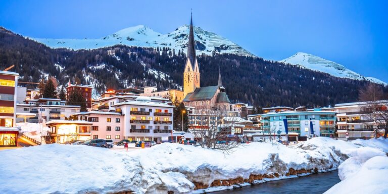 Davos i Globalne Forum Ekonomiczne 2024: Przywódcy stawiają czoła kryzysom.