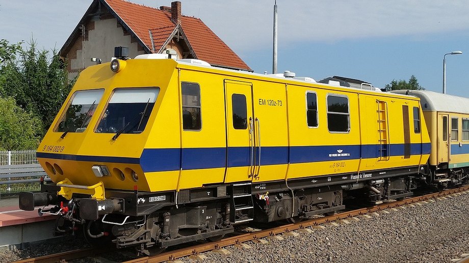 Wagon defektoskopowy. Pojazd pomiarowy używany na polskich torach