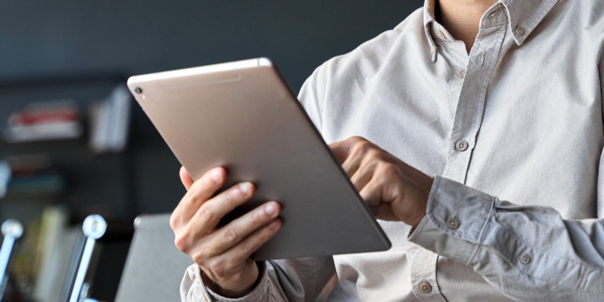 Trzy tablety, kt&oacute;re zastąpią laptopa. Idealne do nauki, gier i oglądania film&oacute;w