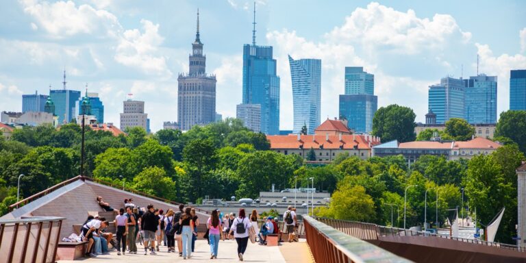 Aktualizacja prognoz MFW: Wzrost polskiej ekonomii nabierze tempa w 2026, ale rok 2027 zapowiada trudności. Aktualizacja prognoz MFW: Wzrost polskiej ekonomii nabierze tempa w 2026, ale rok 2027 zapowiada trudności.