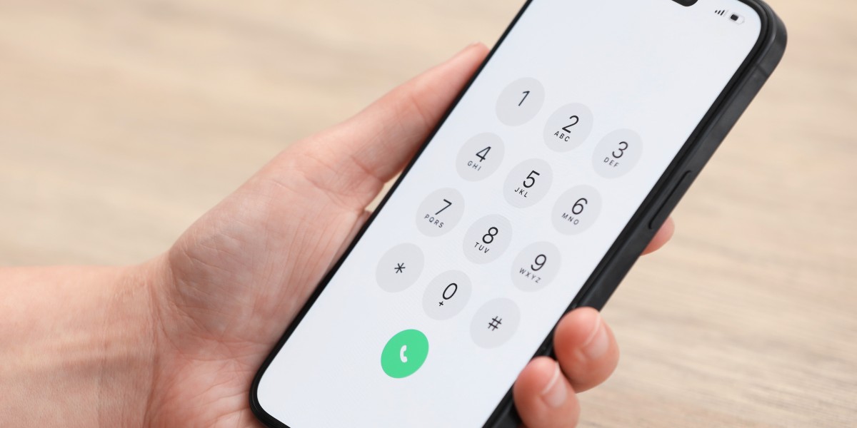 Trzy flagowe smartfony na promocji - zobacz, ile zapłacisz za iPhone! Takich cen nie było