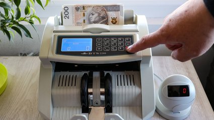 Saldo rachunku bieżącego Polski na dużym minusie. NBP publikuje nowe dane