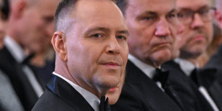 Niemieckie odszkodowania wojenne: Propozycja prezydenta Nawrockiego co do metody wypłaty.