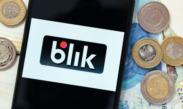 Dostałeś przelew Blikiem od nieznanej osoby? Przeczytaj, zanim zwr&oacute;cisz pieniądze!