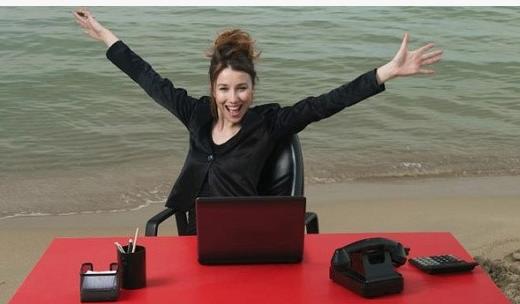 Praca zdalna: przygotowanie freelancerów do zimy za granicą Praca zdalna: przygotowanie freelancerów do zimy za granicą