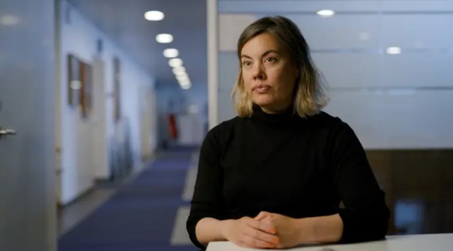 Naaja Nathanielsen jest ministrem zasob&oacute;w naturalnych, biznesu, energii, sprawiedliwości i r&oacute;wności płci Grenlandii