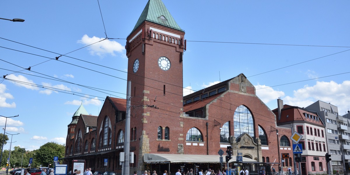 Trzy opcje dla wrocławskiej Hali Targowej: nowe podejście. 2 Zabytkowa Hala Targowa w centrum Wrocławia