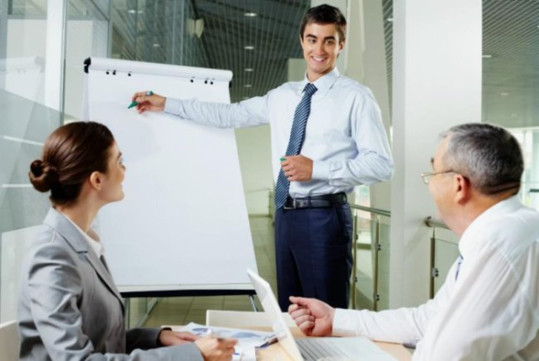 Jak wyróżnić się w pracy?