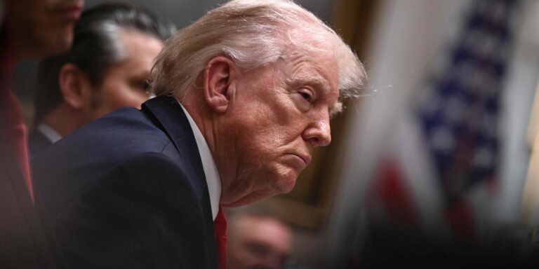 Amerykański bilans handlowy na minusie. Znaczny spadek w eksporcie.