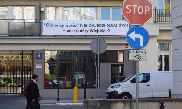 PE chce funduszu na aborcję. Wsparcie dla kobiet z kraj&oacute;w z zakazem