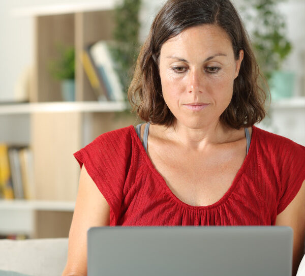 Efekt Elizy i Empatia Cyfrowa: Poznaj Sekret Zaufania&hellip;