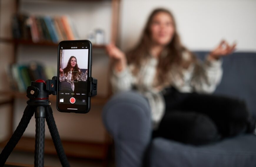 Odkryj potęgę medi&oacute;w społecznościowych: jak strategiczna widoczność wzmacnia Twoje działania