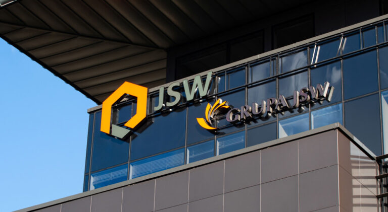 Pracownicy zadecydują o przyszłości firmy: jutro kluczowe referendum