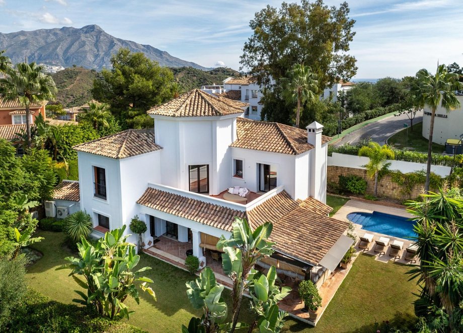 Hiszpańskie nieruchomości: Odkryj potencjał zysków dla Polaków w 2026 roku 4 Nieruchomości w Hiszpanii