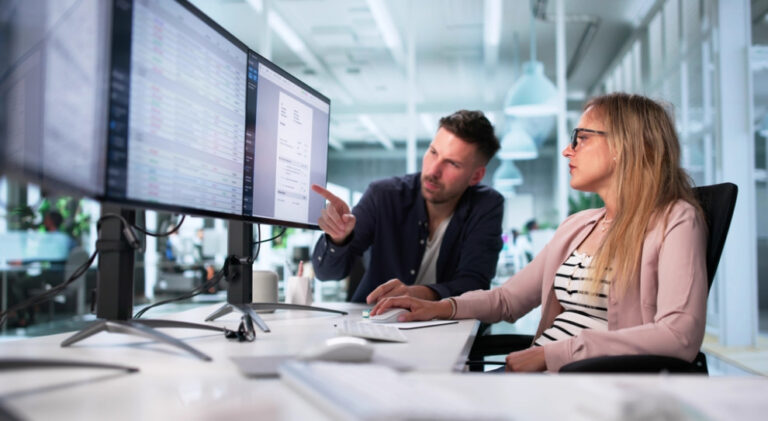 HR stawia na AI: Czy polskie firmy naprawdę wykorzystują potencjał sztucznej inteligencji?