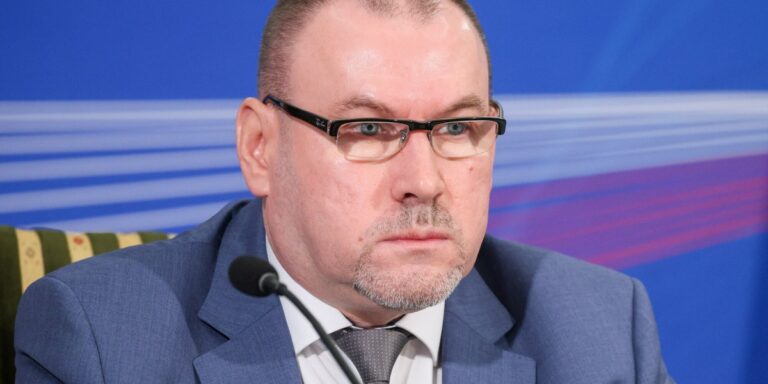 Tajemnicze fikcyjne faktury 2025: Zbigniew Stawicki ujawnia prawdę