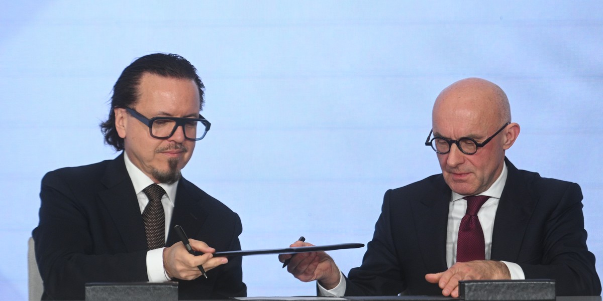 Minister aktyw&oacute;w państwowych Wojciech Balczun mocno popierał sprzedaż Orlen Paczki przez koncern kierowany przez Ireneusza Fąfarę, a Poczta Polska miała być idealnym nabywcą biznesu kurierskiego