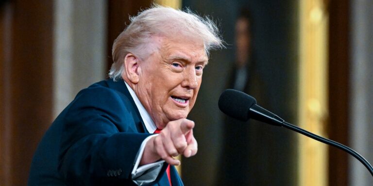 Trump odkręca śrubę Kubie: Stawia żelazne warunki dla normalizacji stosunków