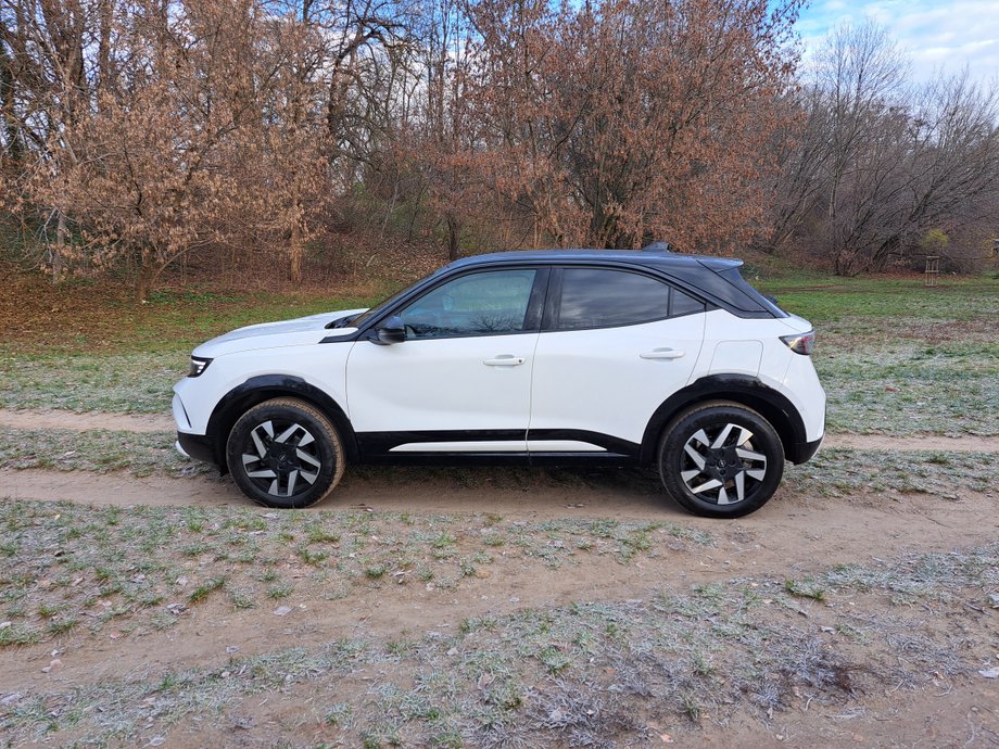 Opel Mokka GS: Miejski SUV z hybrydą – czy podbije serca kierowców? 12 Opel Mokka