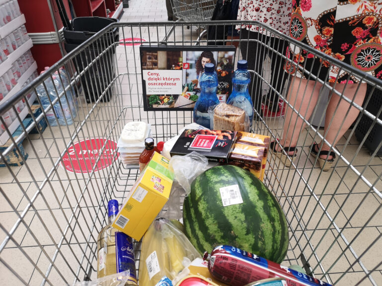 Inflacja w 2025: Zobacz, które produkty uderzyły w Twój portfel najmocniej