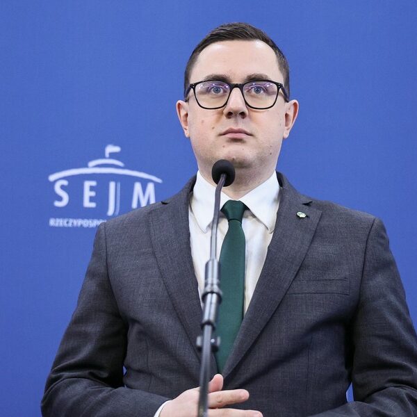 Główna 140 Polska i Ukraina zacieśniają współpracę energetyczną:…