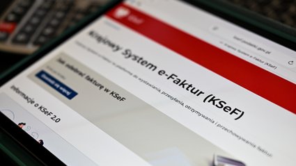 Ruszają szkolenia z KSeF. Resort finans&oacute;w przekazał szczeg&oacute;ły