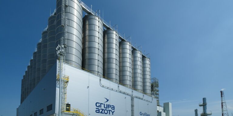 Azoty w kryzysie. Firma szuka finansowania.