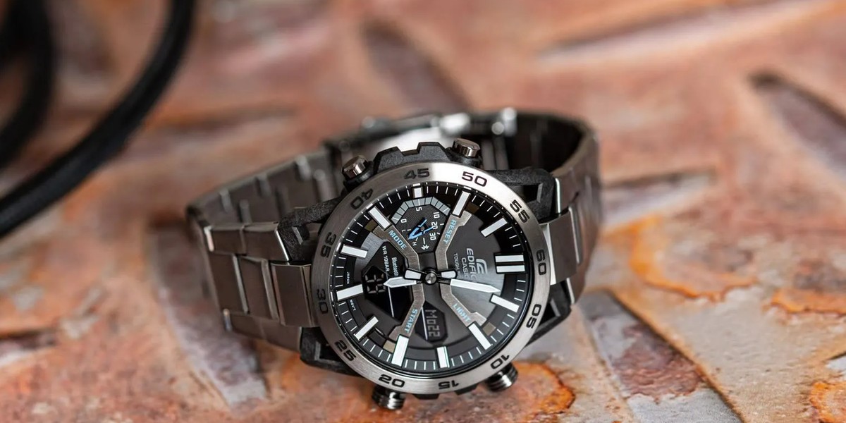 Casio Edifice: Odkryj Sportową Elegancję na Nadgarstku 2 Eleganckie zegarki Casio z serii Edifice o sportowym zacięciu