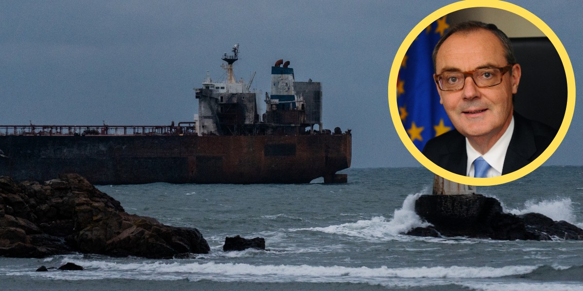 David O'Sullivan uważa, że omijanie sankcji przez Rosję (m.in. za pomocą floty cieni), wkr&oacute;tce się skończy (fot. pl.wikipedia.org/EU Delegation to US)