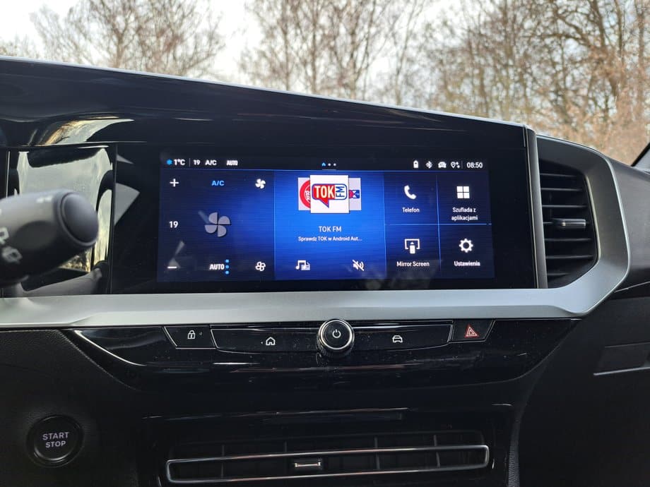 Opel Mokka GS: Miejski SUV z hybrydą – czy podbije serca kierowców? 20 Opel Mokka