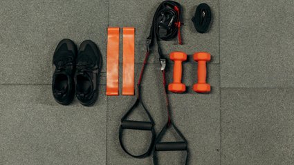 Polacy rzucili się na sprzęt fitness. Ekspert tłumaczy dlaczego