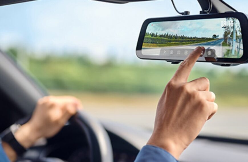 Kamera samochodowa z widokiem wstecznym, nieograniczająca pola widzenia.