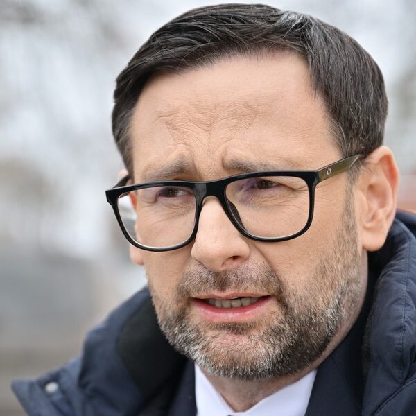 Główna 20 Daniel Obajtek ujawnia nepotyzm: Jak zareagował Orlen?