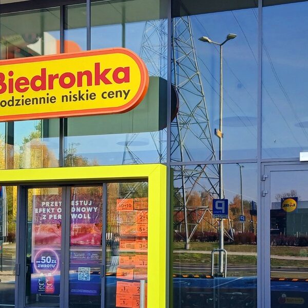 Główna 32 Biedronka kusi klientów nowymi sztuczkami, wykorzystując luki w…