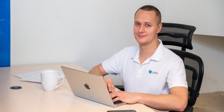 Algorytmy a związki: Ekspert z Fotki ujawnia prawdę Algorytmy a związki: Ekspert z Fotki ujawnia prawdę