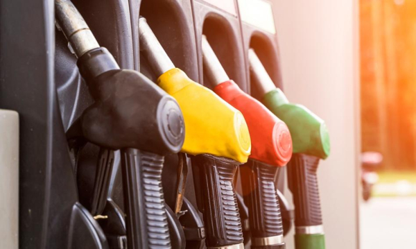 Ceny paliw szybują w g&oacute;rę: Co czeka kierowc&oacute;w?