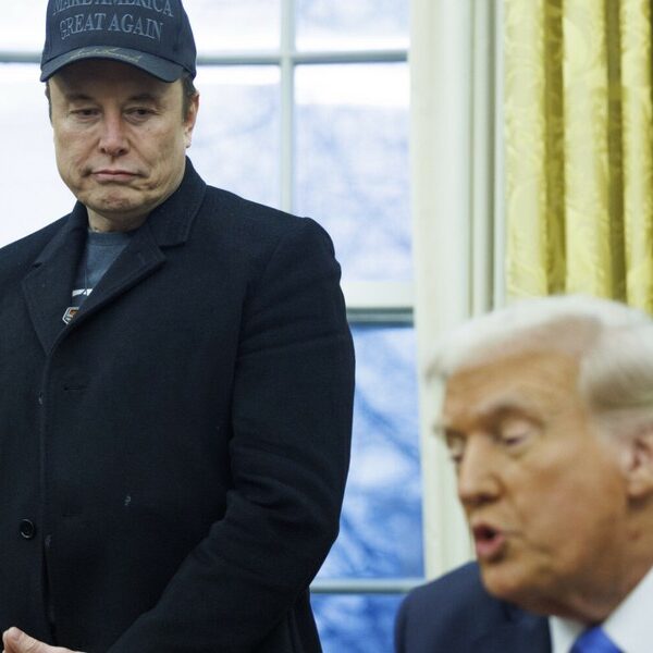 Musk pozwany w sprawie sztandarowego przedsięwzięcia Trumpa.