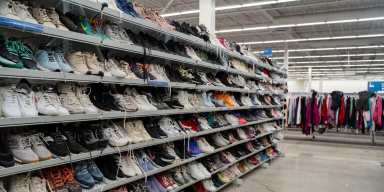 Nowe przepisy SENT: Przewozisz beton lub odzież? Sprawdź, co musisz wiedzieć!