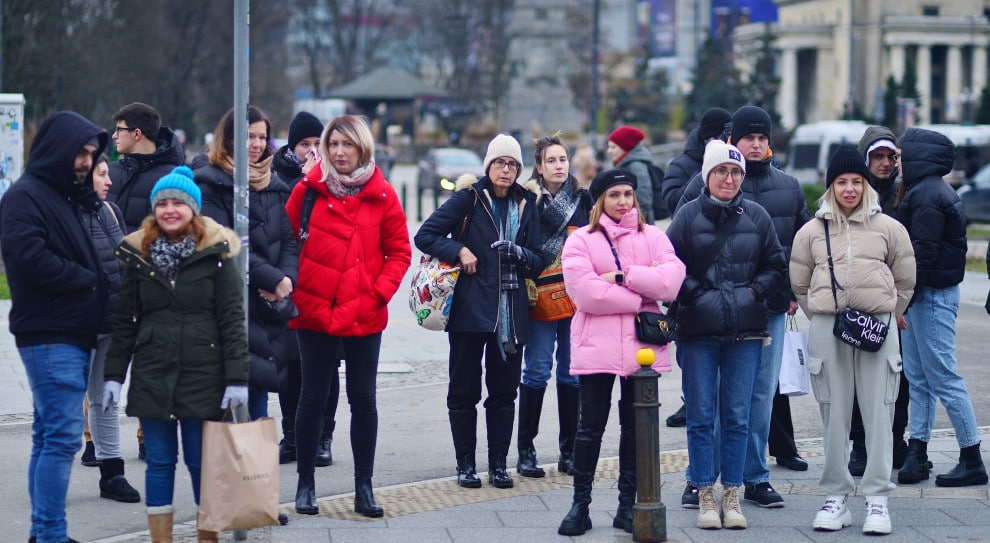 Absolwenci z tych miast zgarniają najwyższe pensje &ndash; sprawdź, gdzie r&oacute;żnica wynosi blisko 2000 zł! 2