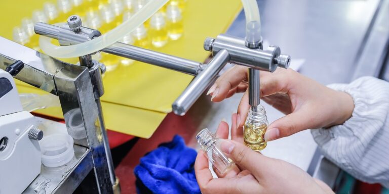 Chiny Gwałtownie Hamują Rynek E-papierosów: Poznaj Nowe Ograniczenia dla Producentów