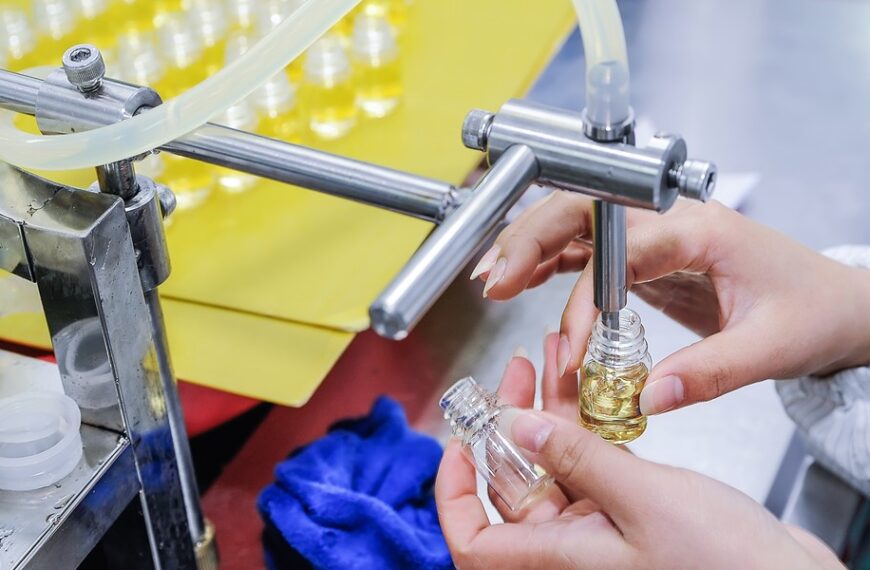 Główna 17 Chiny Gwałtownie Hamują Rynek E-papierosów: Poznaj Nowe Ograniczenia dla Producentów