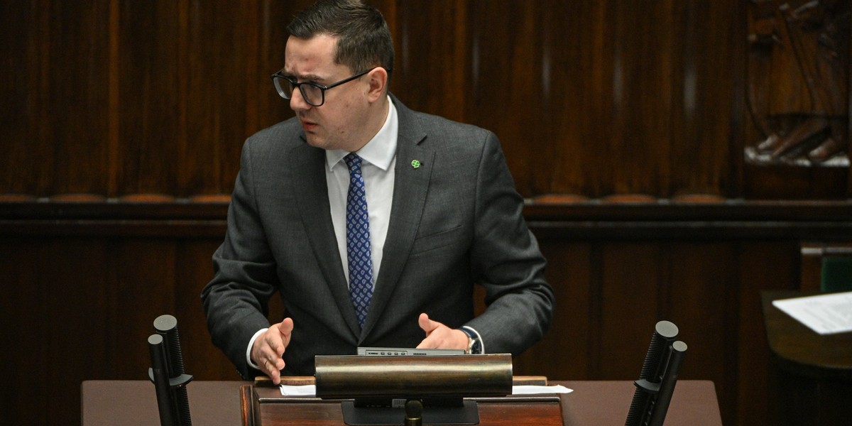 Rząd Tuska przyspiesza transformację energetyczną: Miłosz Motyka ujawnia kluczowe plany SMR w Polsce 2 Miłosz Motyka